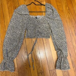 Rue21 Black and Beige Patterned Blouse